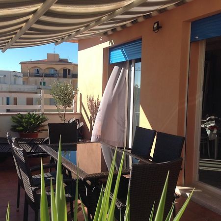 אלגהרו Villamari Apartment מראה חיצוני תמונה
