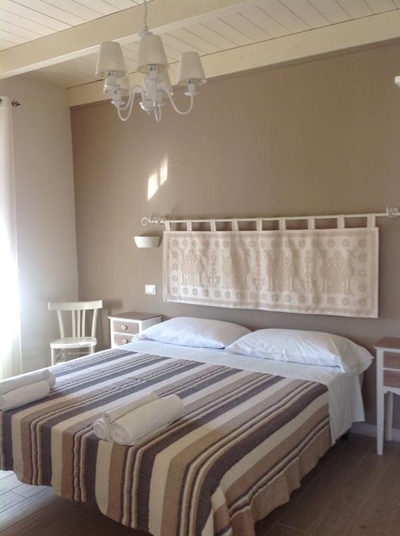 אלגהרו Villamari Apartment מראה חיצוני תמונה