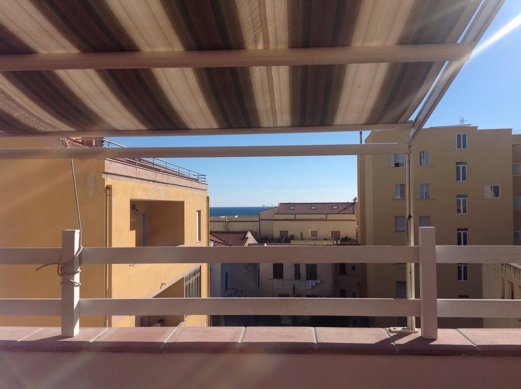 אלגהרו Villamari Apartment מראה חיצוני תמונה